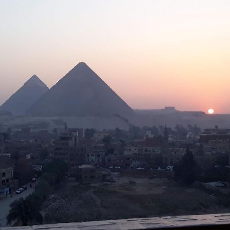 Pyramids View Suite/Vista Piramidi Kairo Bagian luar foto