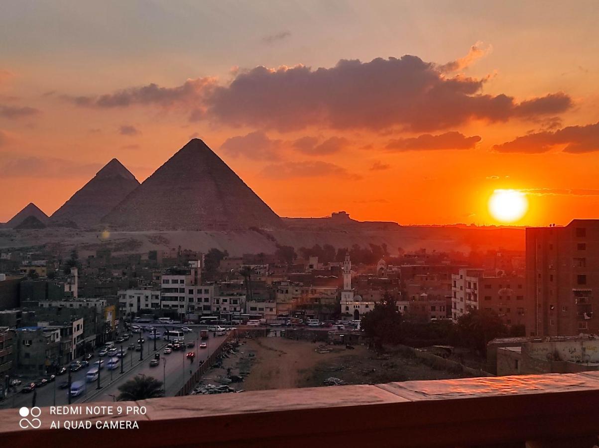 Pyramids View Suite/Vista Piramidi Kairo Bagian luar foto