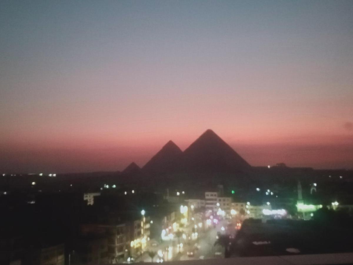 Pyramids View Suite/Vista Piramidi Kairo Bagian luar foto