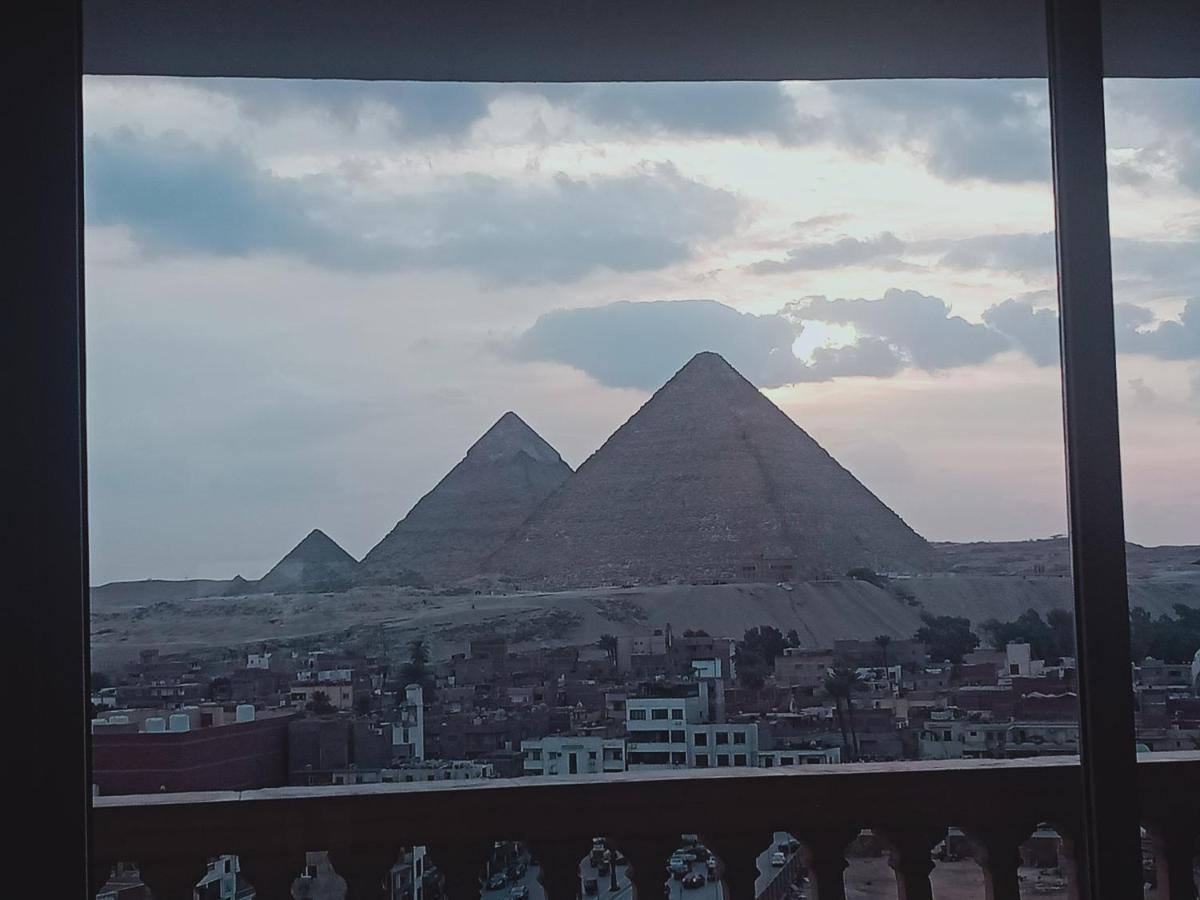 Pyramids View Suite/Vista Piramidi Kairo Bagian luar foto