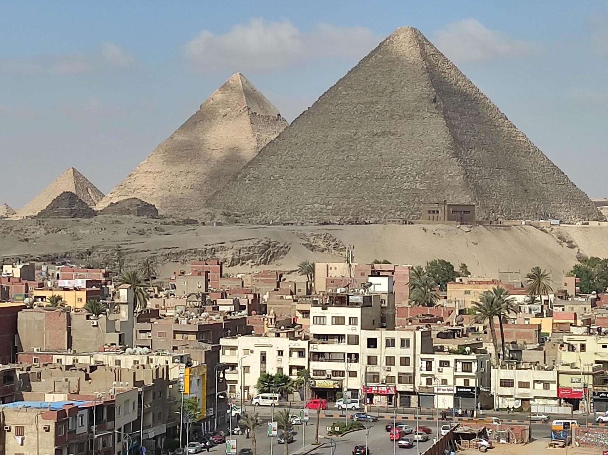 Pyramids View Suite/Vista Piramidi Kairo Bagian luar foto