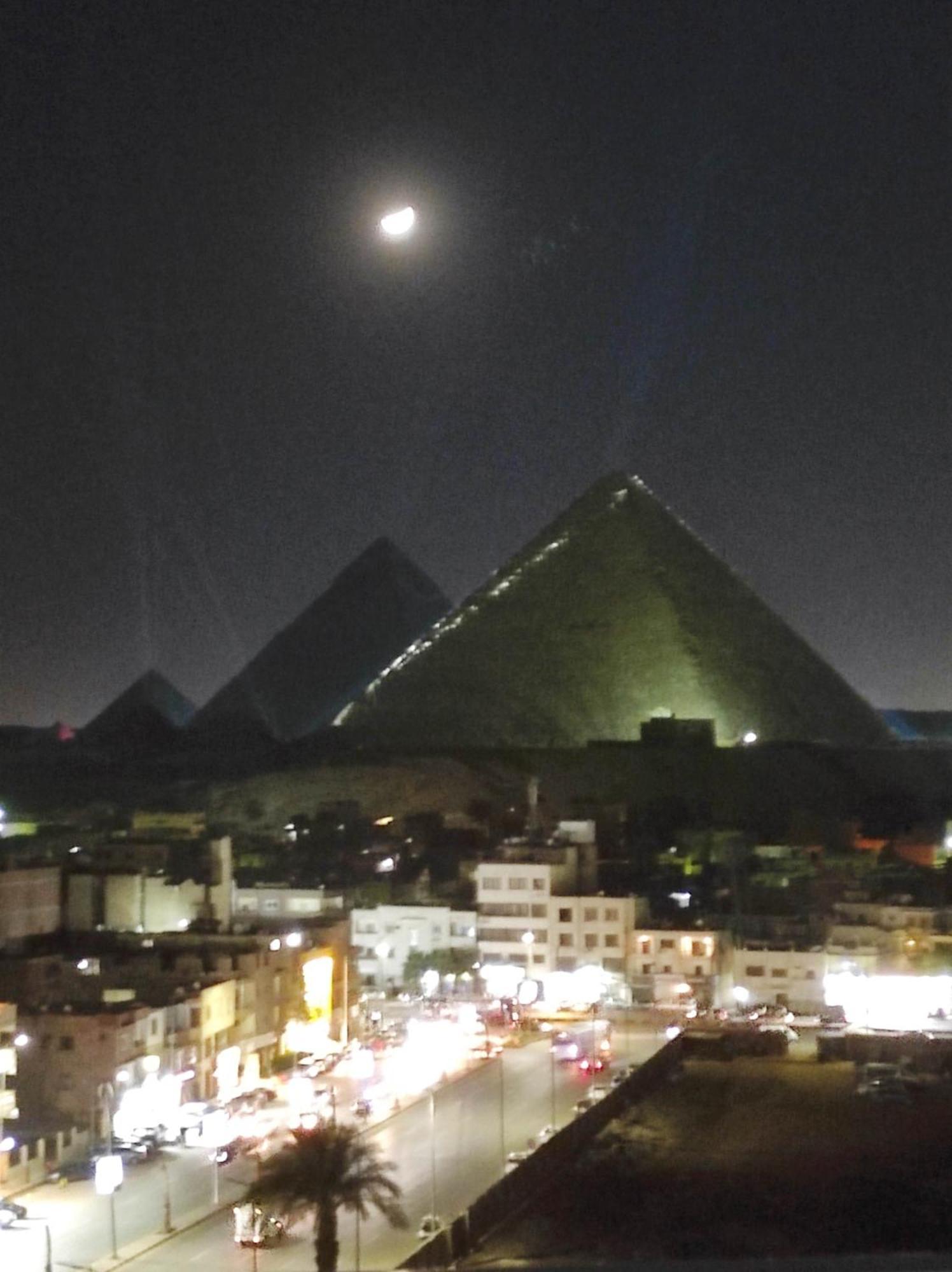 Pyramids View Suite/Vista Piramidi Kairo Bagian luar foto
