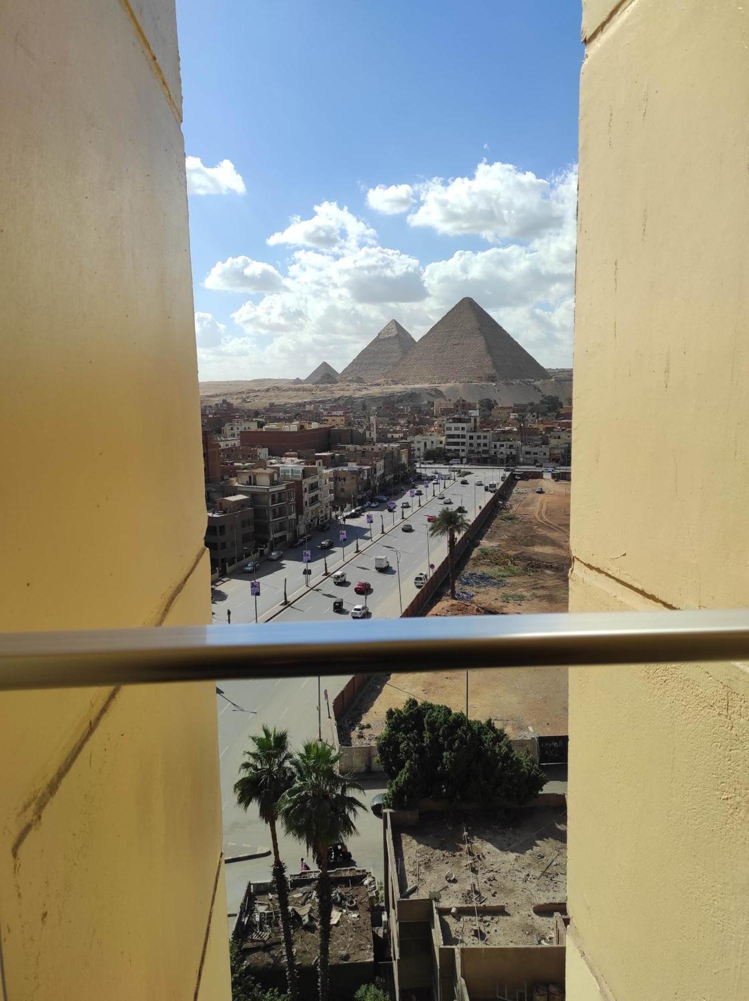 Pyramids View Suite/Vista Piramidi Kairo Bagian luar foto