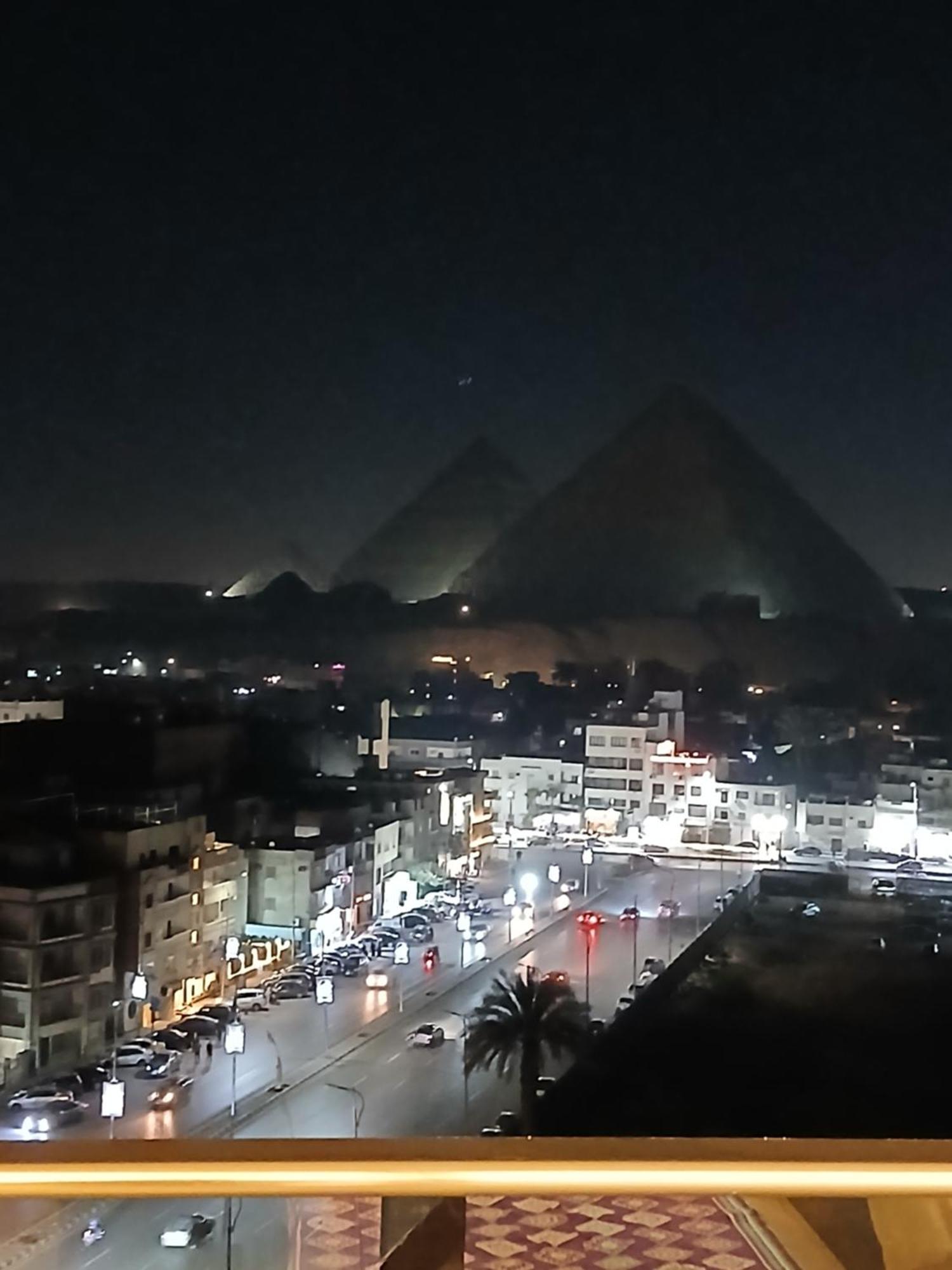 Pyramids View Suite/Vista Piramidi Kairo Bagian luar foto